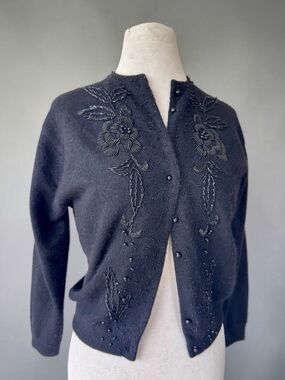 Vtg 50s Primstyle Black Beaded Floral Angora Lambswool Cardigan Sweater Sz 38